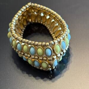 Green & Blue Pastel Beaded Gold Tone Stretch Bracelet